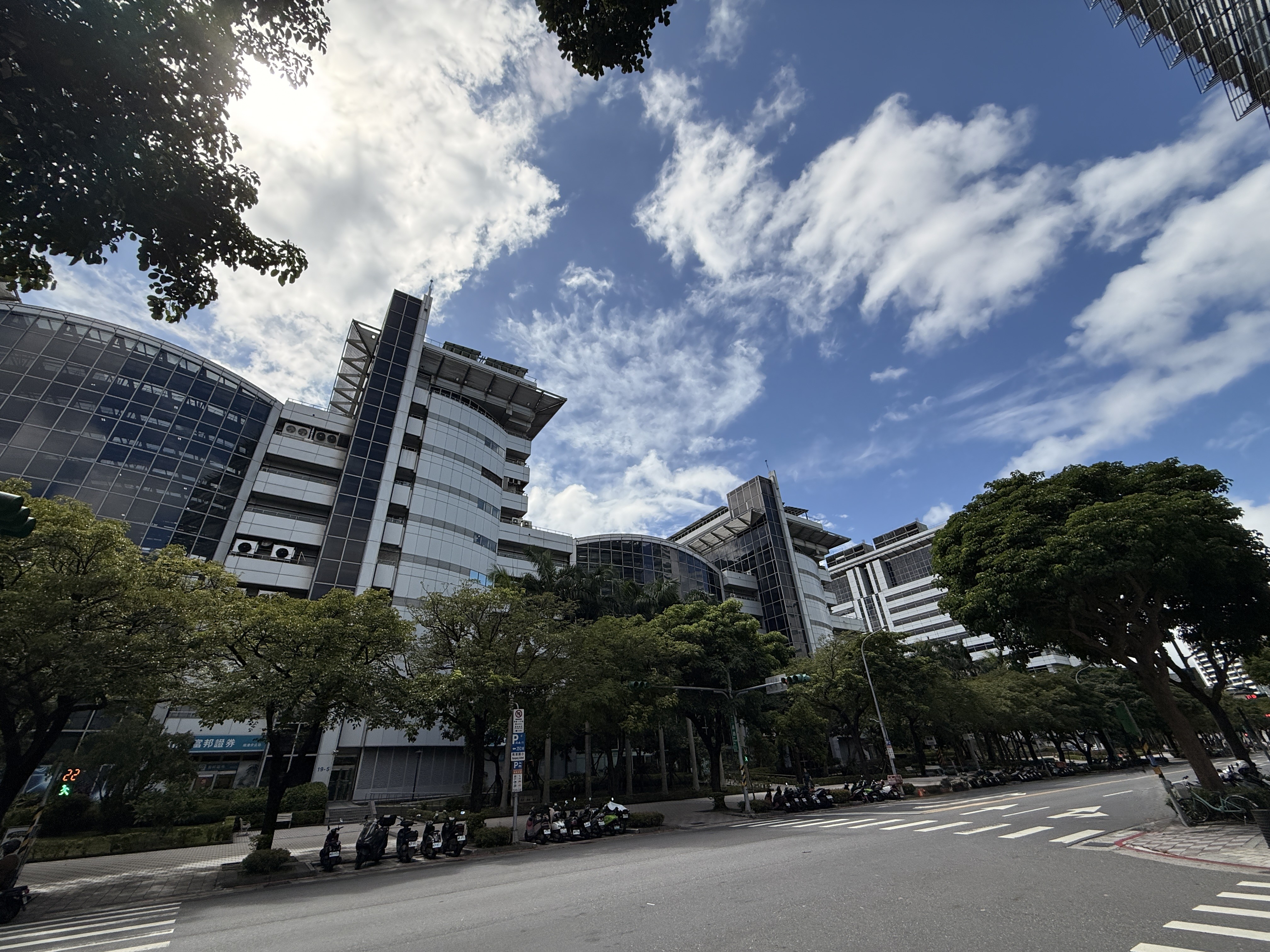 專案銷售∣南港軟體園區一期辦公室   
